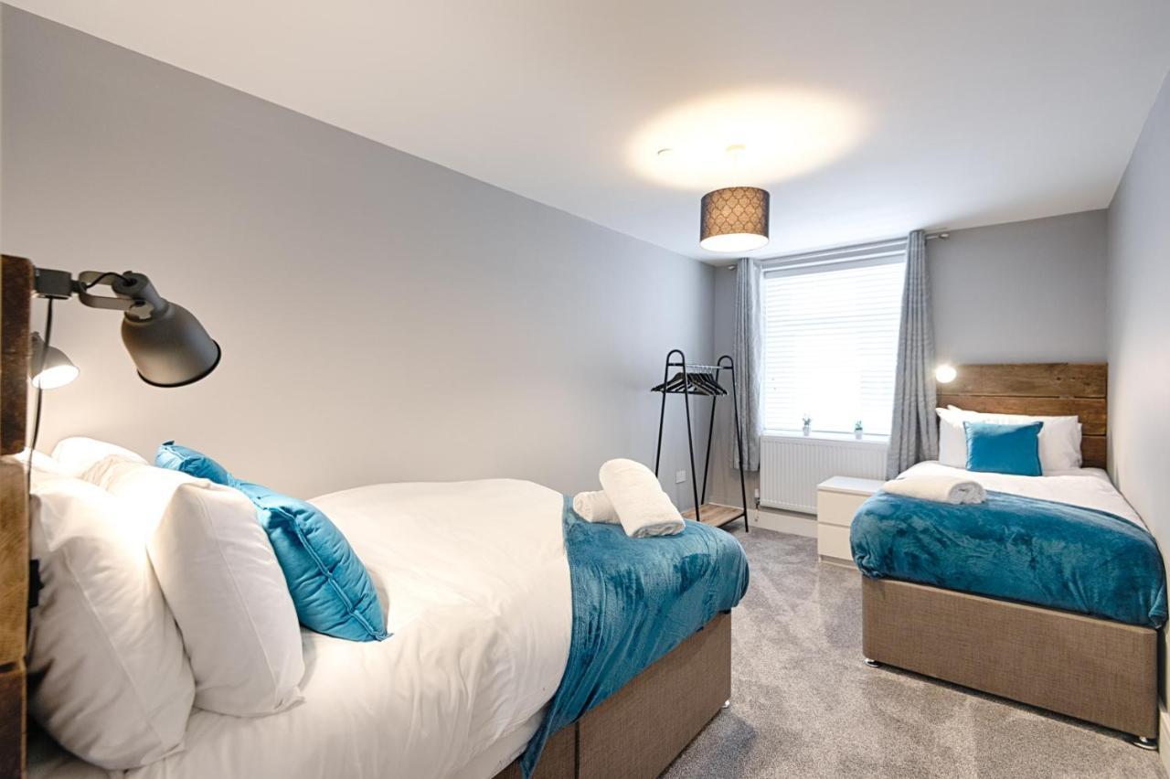 3 Rm Studio, Open-Plan Living, Dining, & Kitchen Llanelli Exterior photo