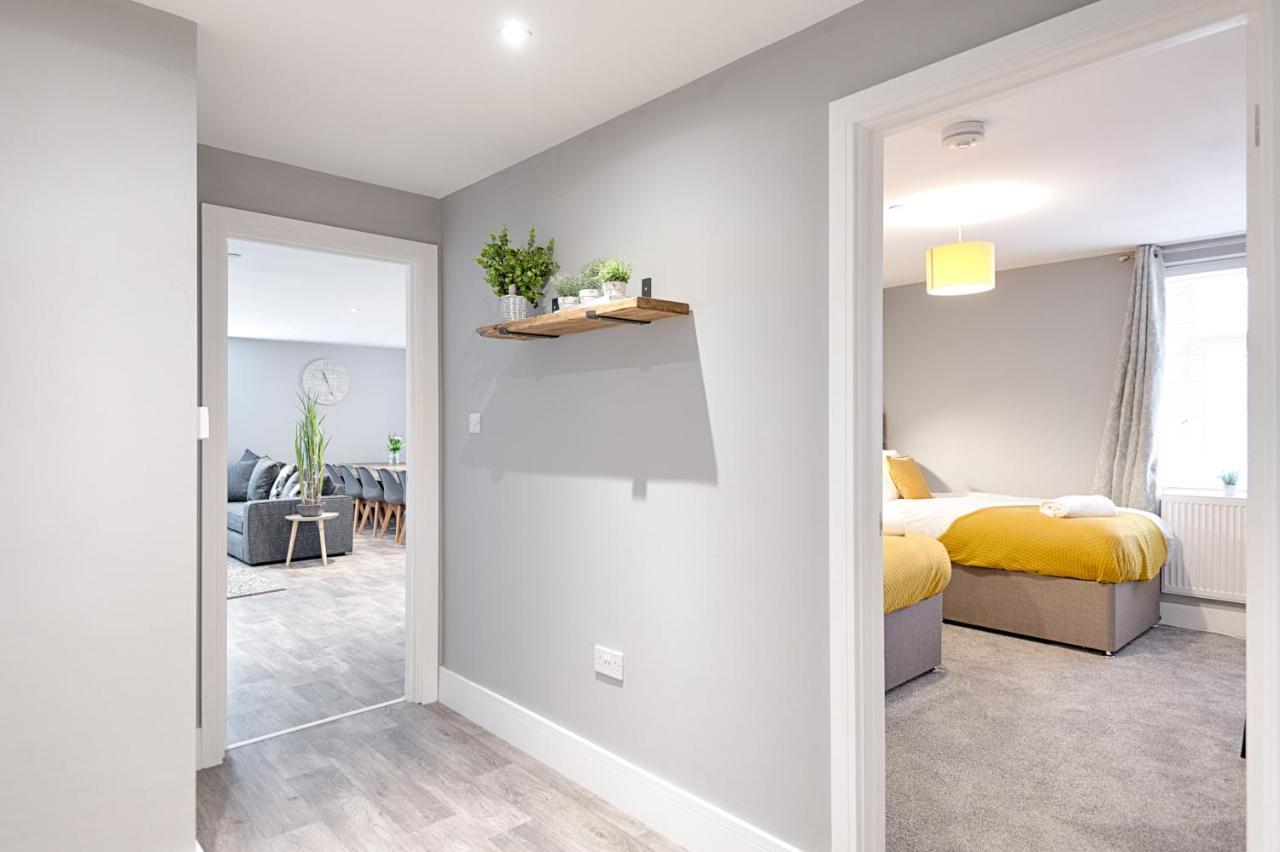 3 Rm Studio, Open-Plan Living, Dining, & Kitchen Llanelli Exterior photo